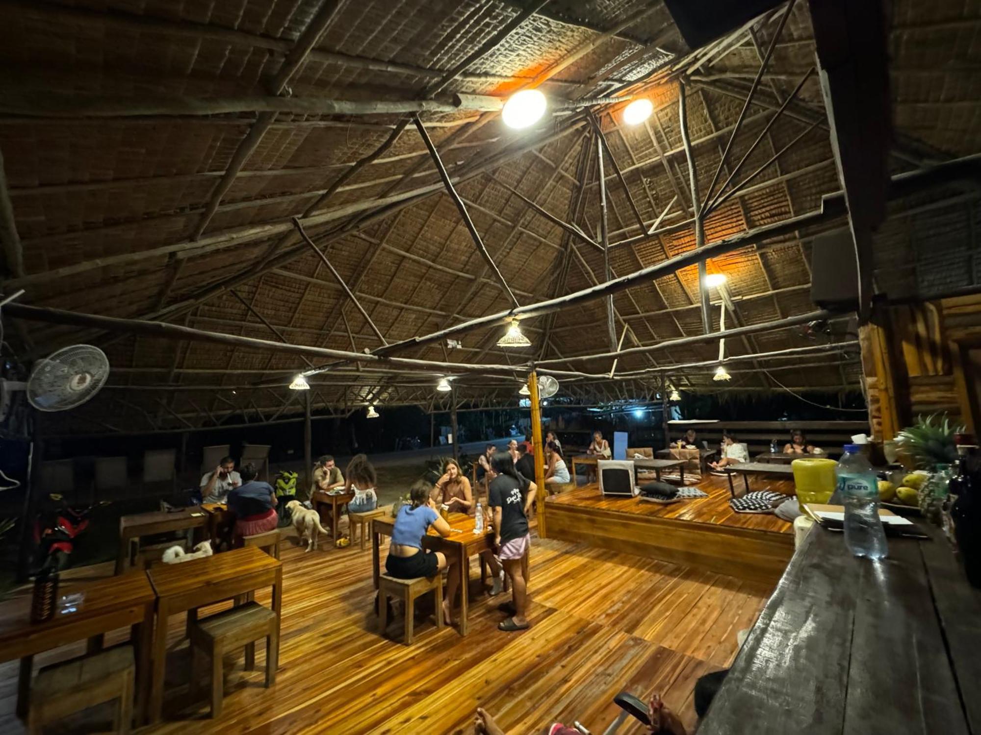 Dam Dam Hostel ซาน วิเซนเต ภายนอก รูปภาพ